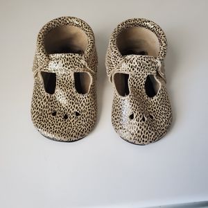 Freshly Picked Sparkly Leopard Mary Janes - Size 4